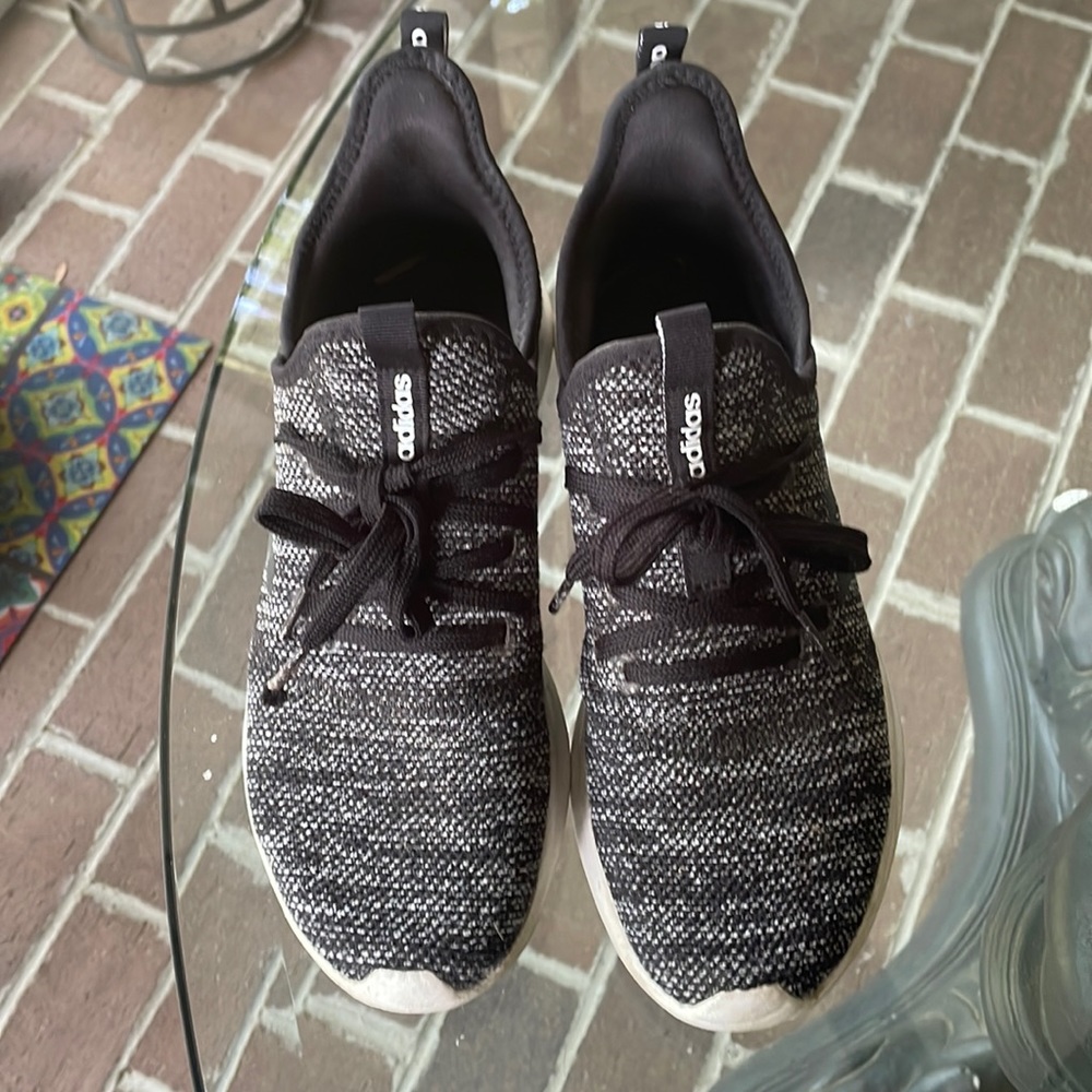 ADIDAS CLOUDFOAM SNEAKERS SZ 8.5
